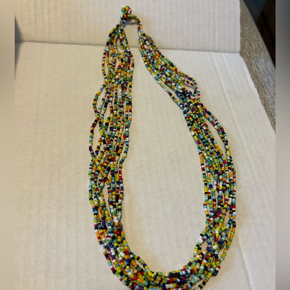 Multicolor beaded necklace